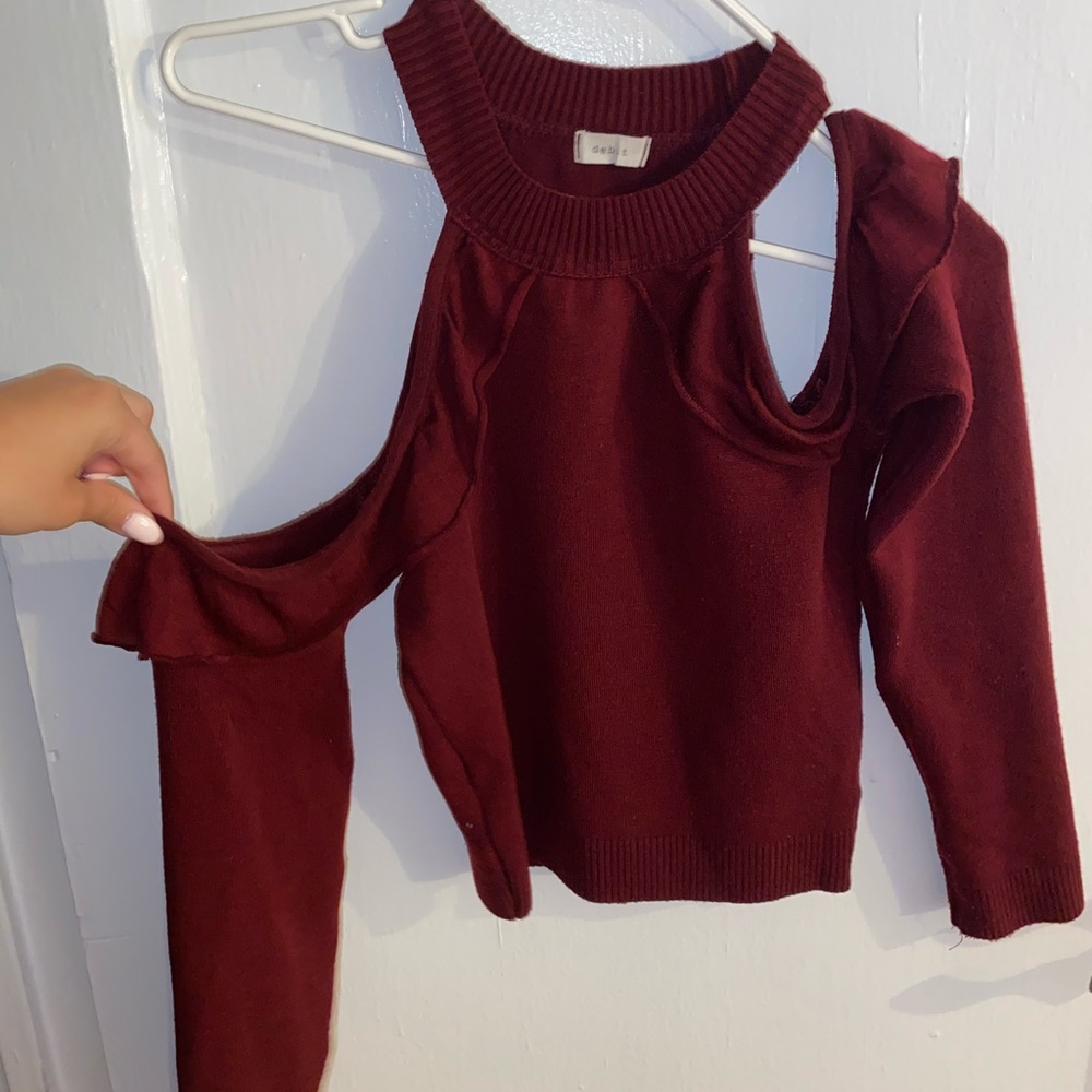 Off the shoulder halter long sleeve